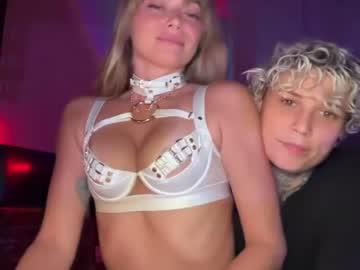 ashtonveil