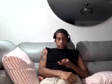 blackbulltitus
