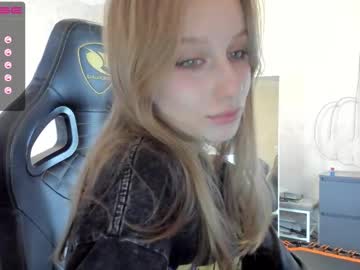 cyyberwhore
