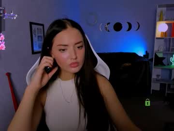 daisyy naughty