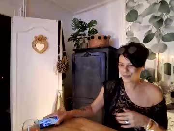 frau nina