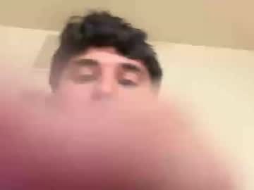 hornyissac2000