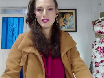 moira hot
