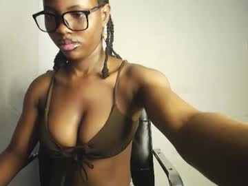muscles qeen0