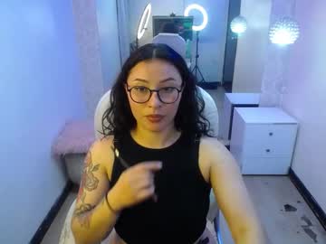 nicolee 8