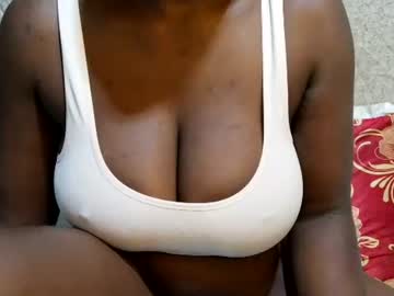sexxy maya1