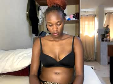 sexy nyla